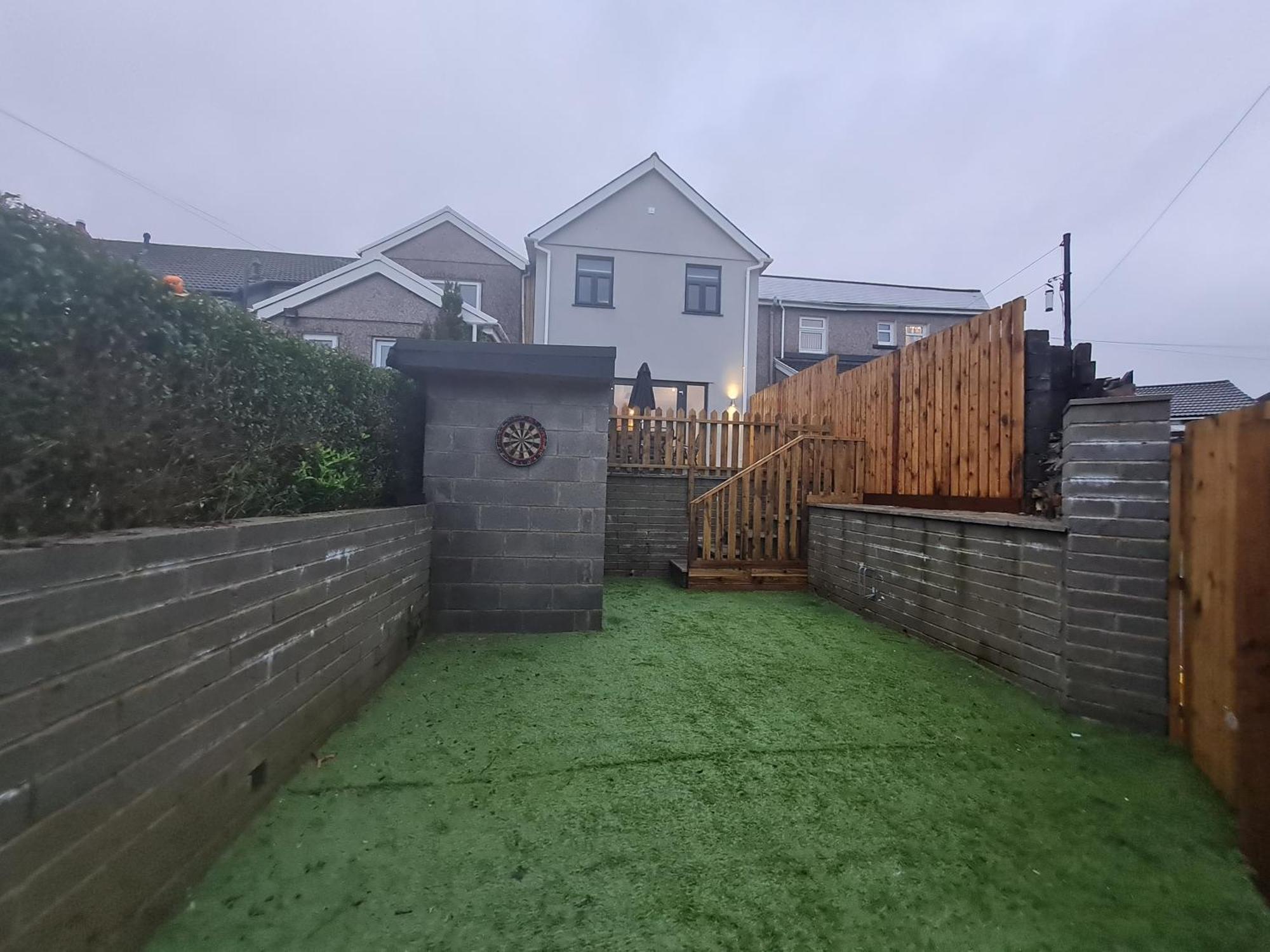 4 Bedroom Luxury House. Bike Park Wales. Secure Bike Store. Brecon Beacons Dowlais Exterior foto